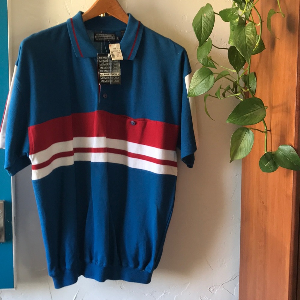 Men’s vintage L Members Only shirt *NWT